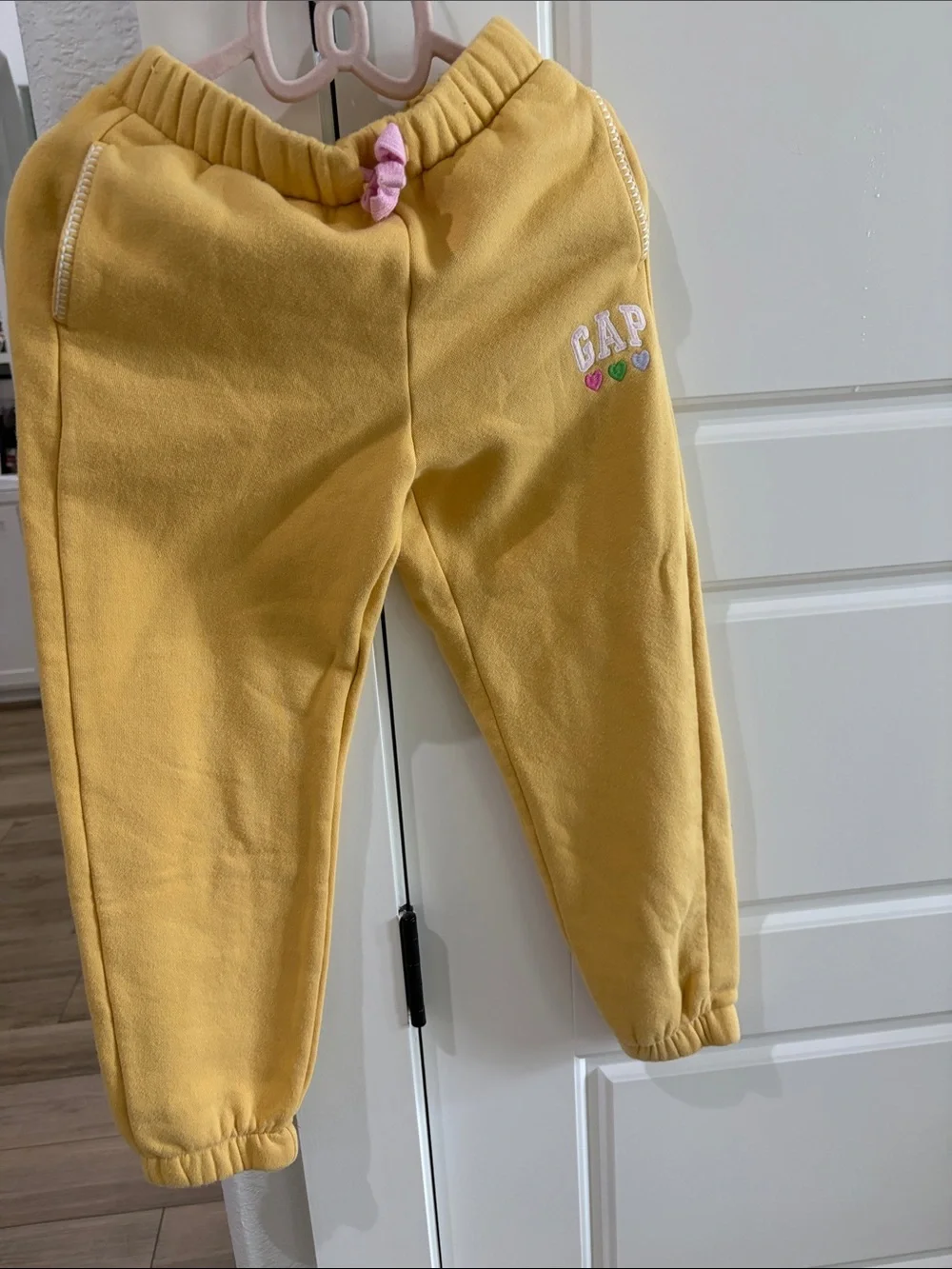GAP Kids SzS (6-7) Yellow Fleece Joggers with Pink Drawcord